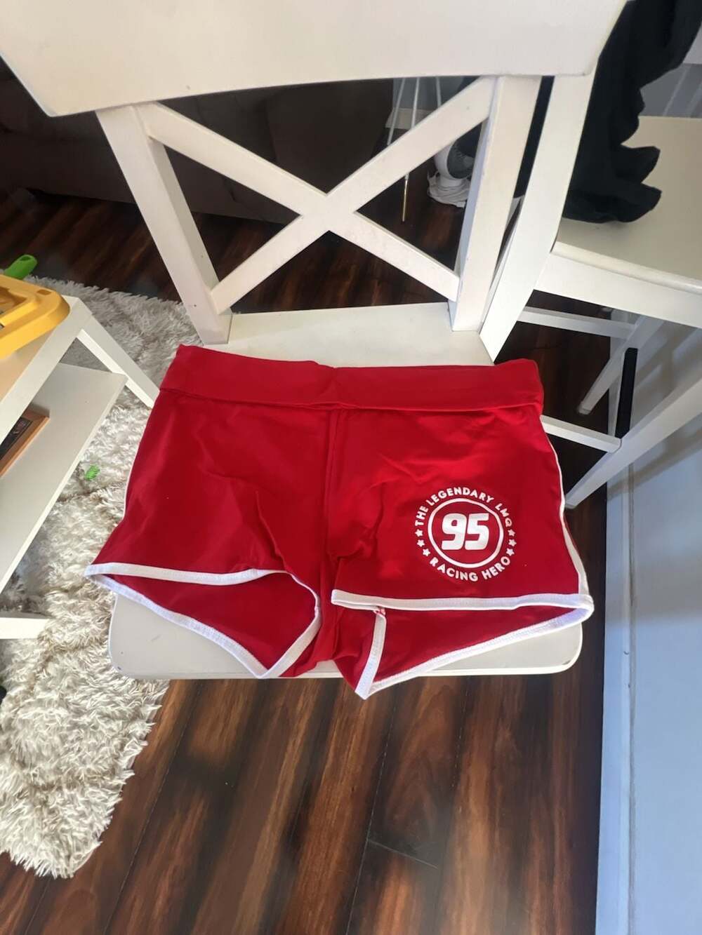 Disney Pixar Cars Lightning McQueen Racing Hero Shorts Size M